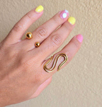 Load image into Gallery viewer, Slim S-shape Open Ring