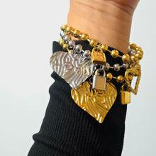 Load image into Gallery viewer, UN Rustic Heart Bracelets