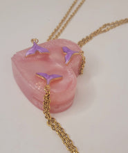 Load image into Gallery viewer, Purple Pendant Mermaid Necklace
