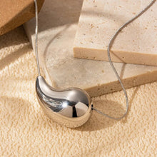 Load image into Gallery viewer, Modern Water Droplets Necklace