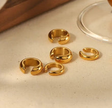 Load image into Gallery viewer, Diferrent Size Fashion Ear Cuffs 2pcs set