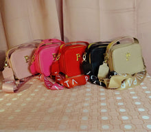 Load image into Gallery viewer, Vibra Small Parchita Handbags