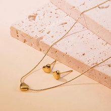 Load image into Gallery viewer, Heart Shape Necklace Set