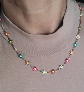 Colorfull Small Flower Necklace