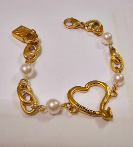UN-  Pearl Flash Gold Bracelet