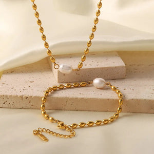 Oval Beaded Pearl Necklace