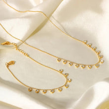Load image into Gallery viewer, Circle Crystal Clear Bracelet
