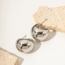 Load image into Gallery viewer, Curve Golden Earrings
