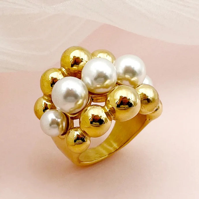 Elegant Vintage Pearl Style Ring