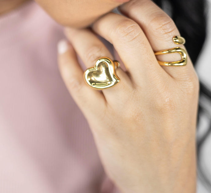 Heart Golden Fashion Ring size 6