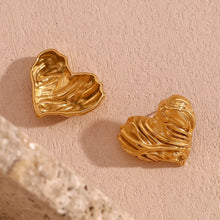 Load image into Gallery viewer, Chunky Vintage Heart  Earrings
