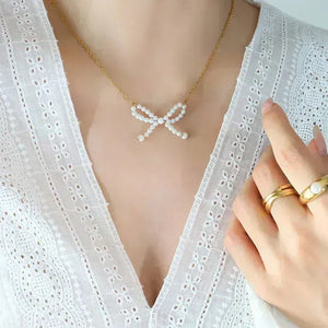 Pearl Bow Knot Necklace