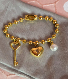 UN- Key and Heart Bracelet