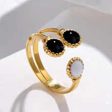 Load image into Gallery viewer, Retro White and Black Ring
