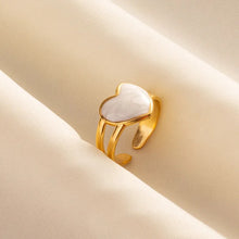 Load image into Gallery viewer, Heart Retro White Ring
