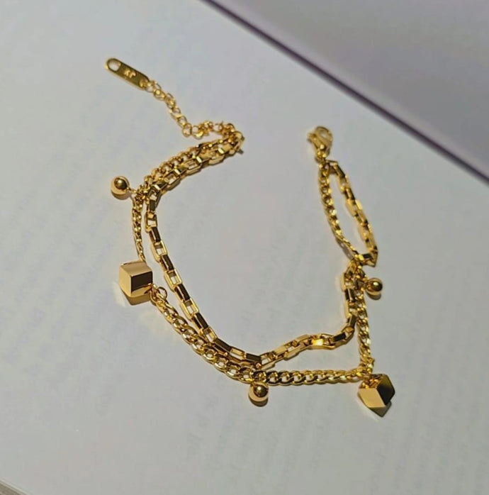 Double Elegant Square Bracelet