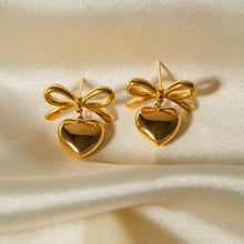 Load image into Gallery viewer, Elegant Heart  Bow Earring
