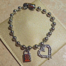 Load image into Gallery viewer, UN- Lock and Heart Brilliant Bracelet
