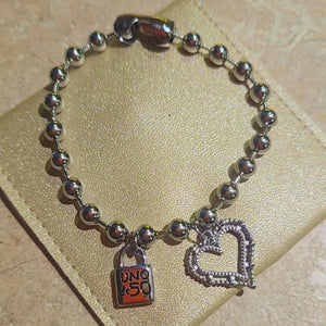 UN- Lock and Heart Brilliant Bracelet