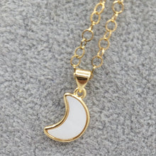 Load image into Gallery viewer, Moon Gold-White Necklace
