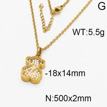 Load image into Gallery viewer, T-Gold Bear 3D Pearls white Necklace
