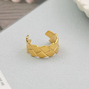 Lingge Open Ring